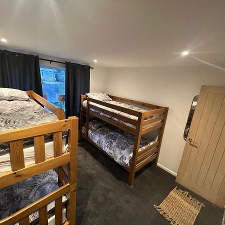 House Sleeps 8. 2Bedrooms & Sofa Beds In Sitting Room 巴斯 外观 照片